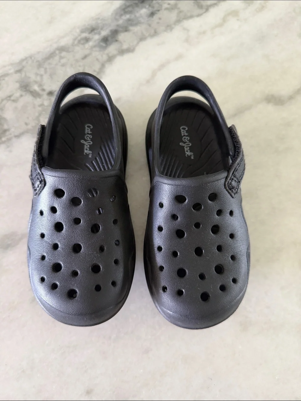 Cat & Jack Kids Black Ventilated Water Clogs